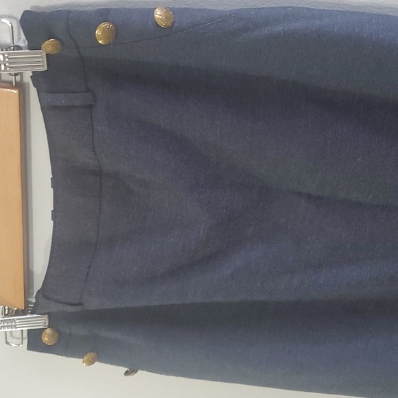 The Limited Skirt womens Sz 4 Blue Elegant Navy Blue Skirt Lined Polyester Blend - Picture 2 of 14